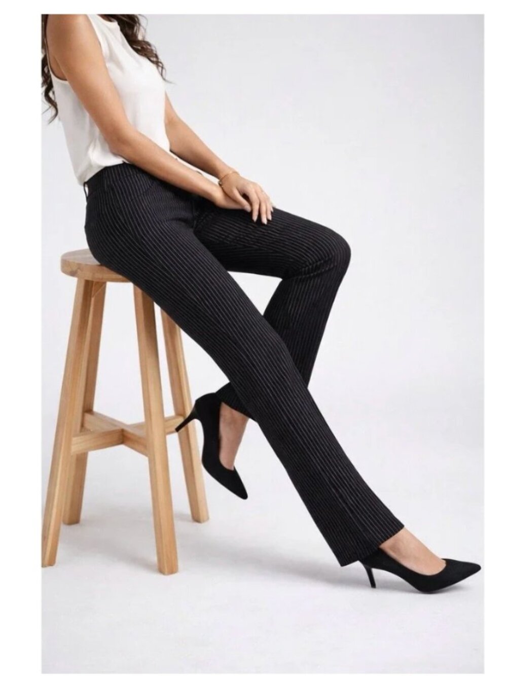 Betabrand Straight Leg Black Pinstripe Comfort Yoga Dress Pants Size Medium Long